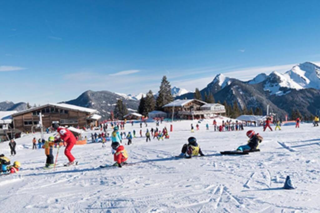 Le Relai S31: Ski-Side Studio with Mountain Views Saint-Jean-d'Aulps Exterior photo